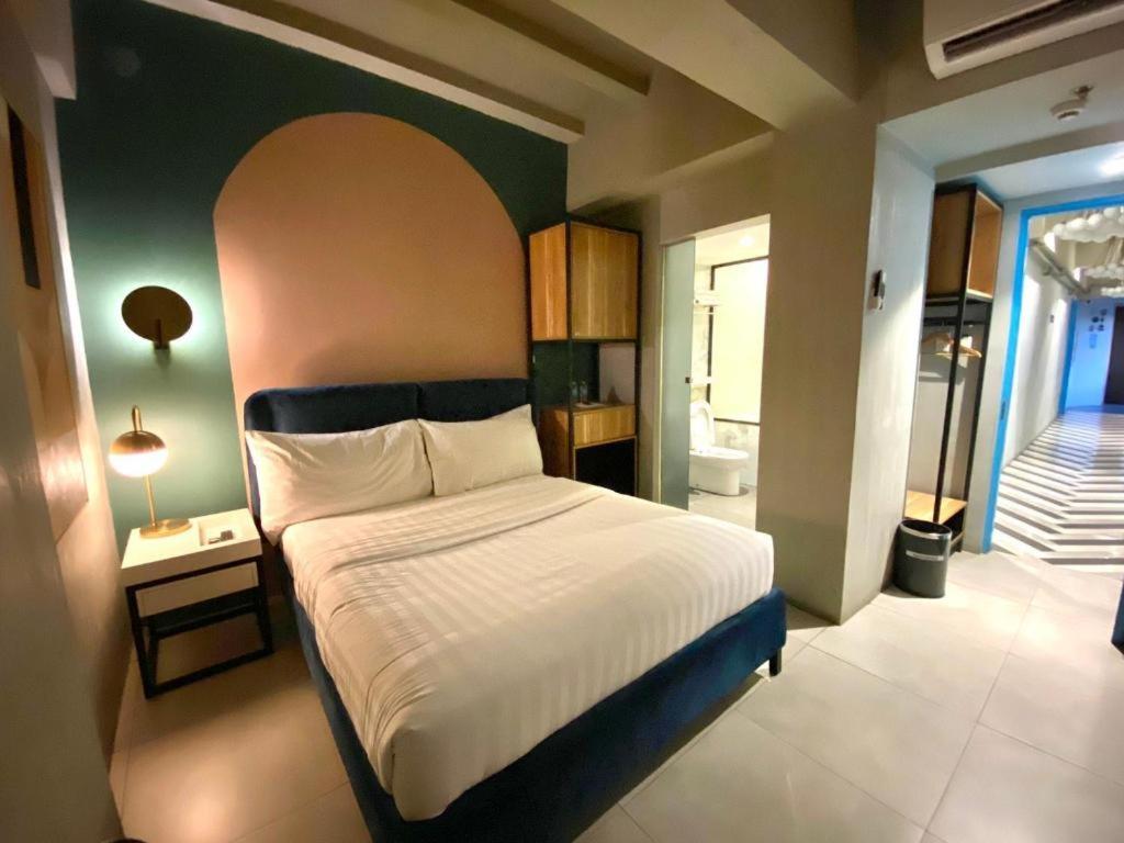 Citizen Hotel Mandaluyong Екстериор снимка